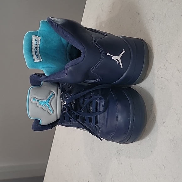 Air Jordan 5 Pre Grape - Picture 2 of 4